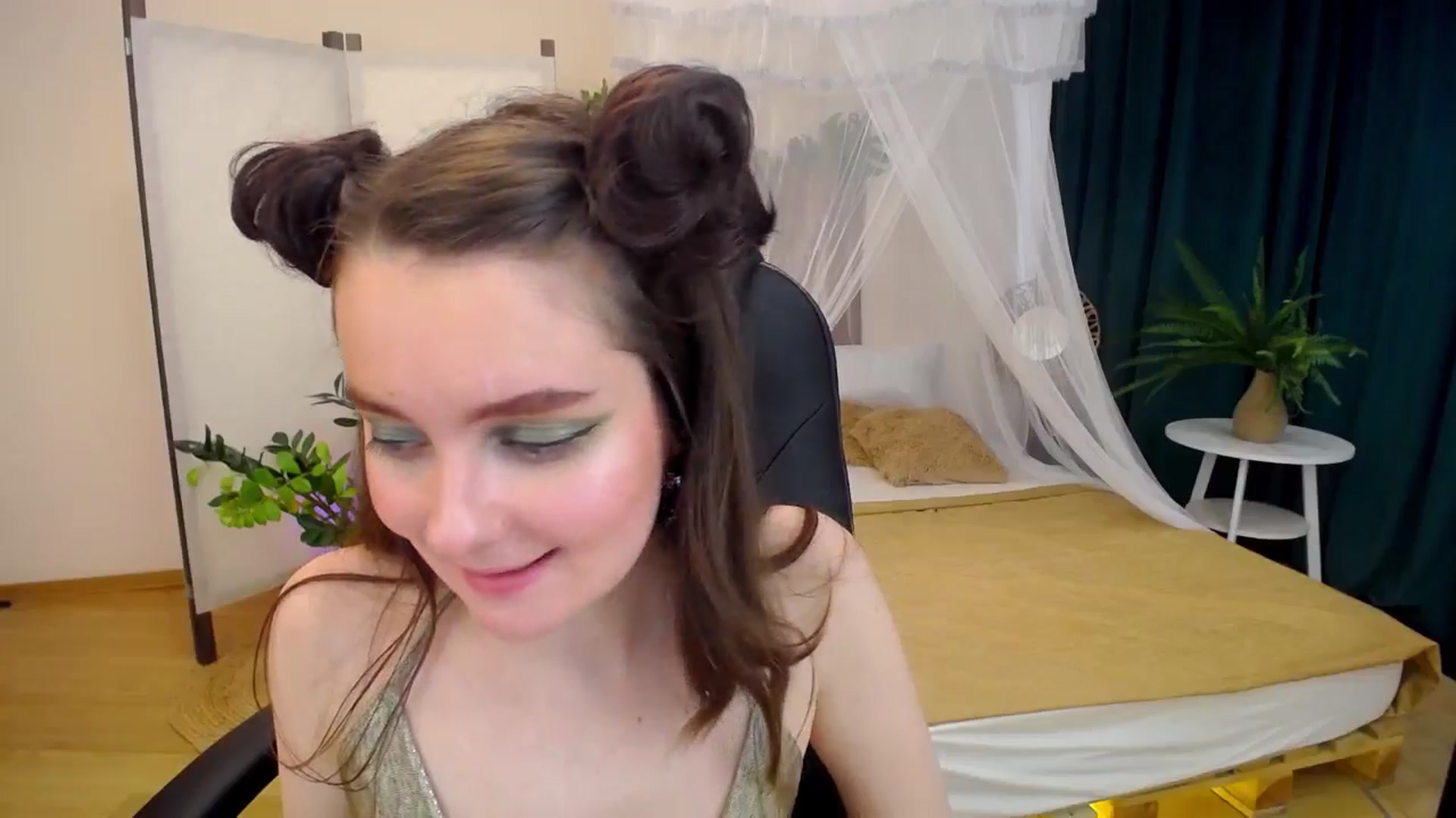 Gallery image thumbnail from Milim_Nava's myfreecams stream on, 09/28/2024, 09:53 image 4 of 20