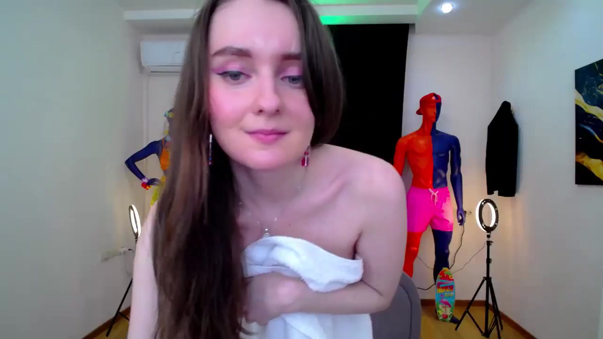 Gallery image thumbnail from Milim_Nava's myfreecams stream on, 10/03/2024, 01:46 image 9 of 20