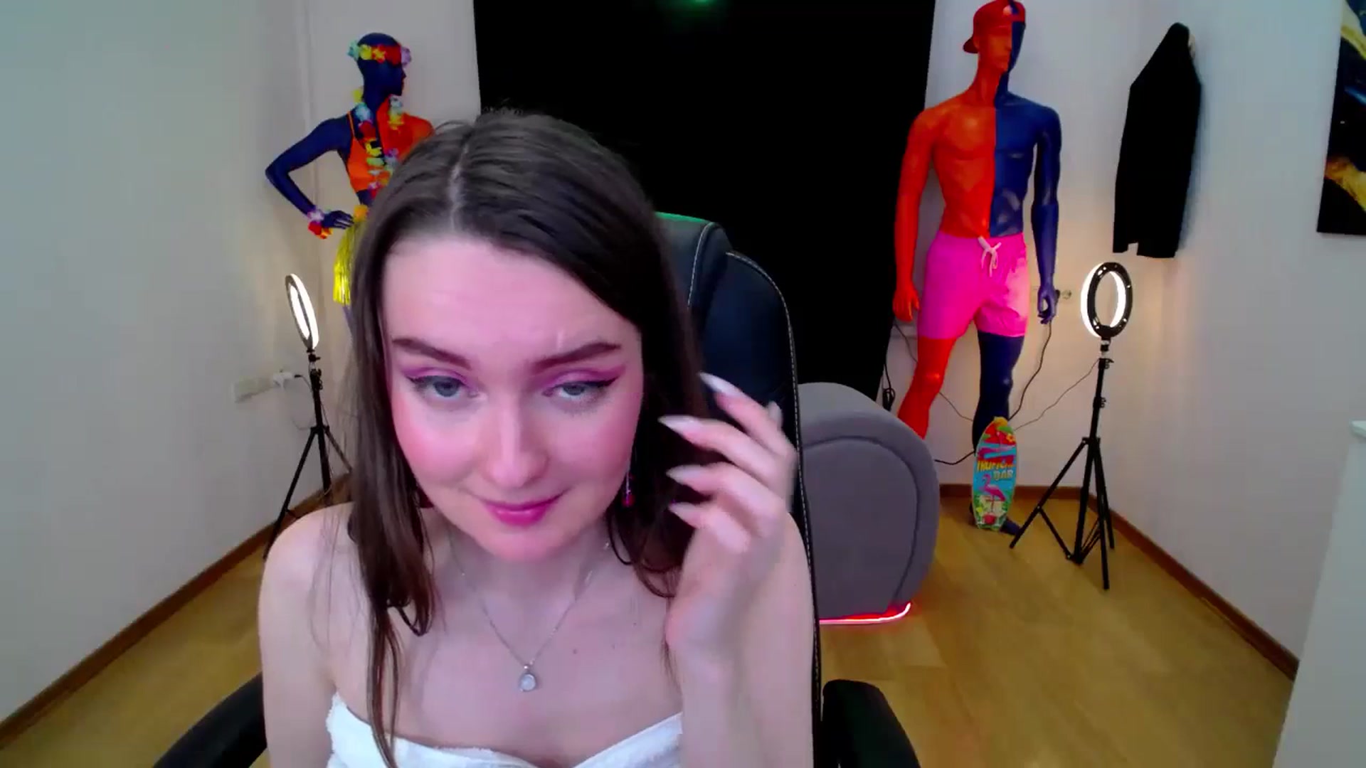 Gallery image thumbnail from Milim_Nava's myfreecams stream on, 10/03/2024, 01:46 image 16 of 20