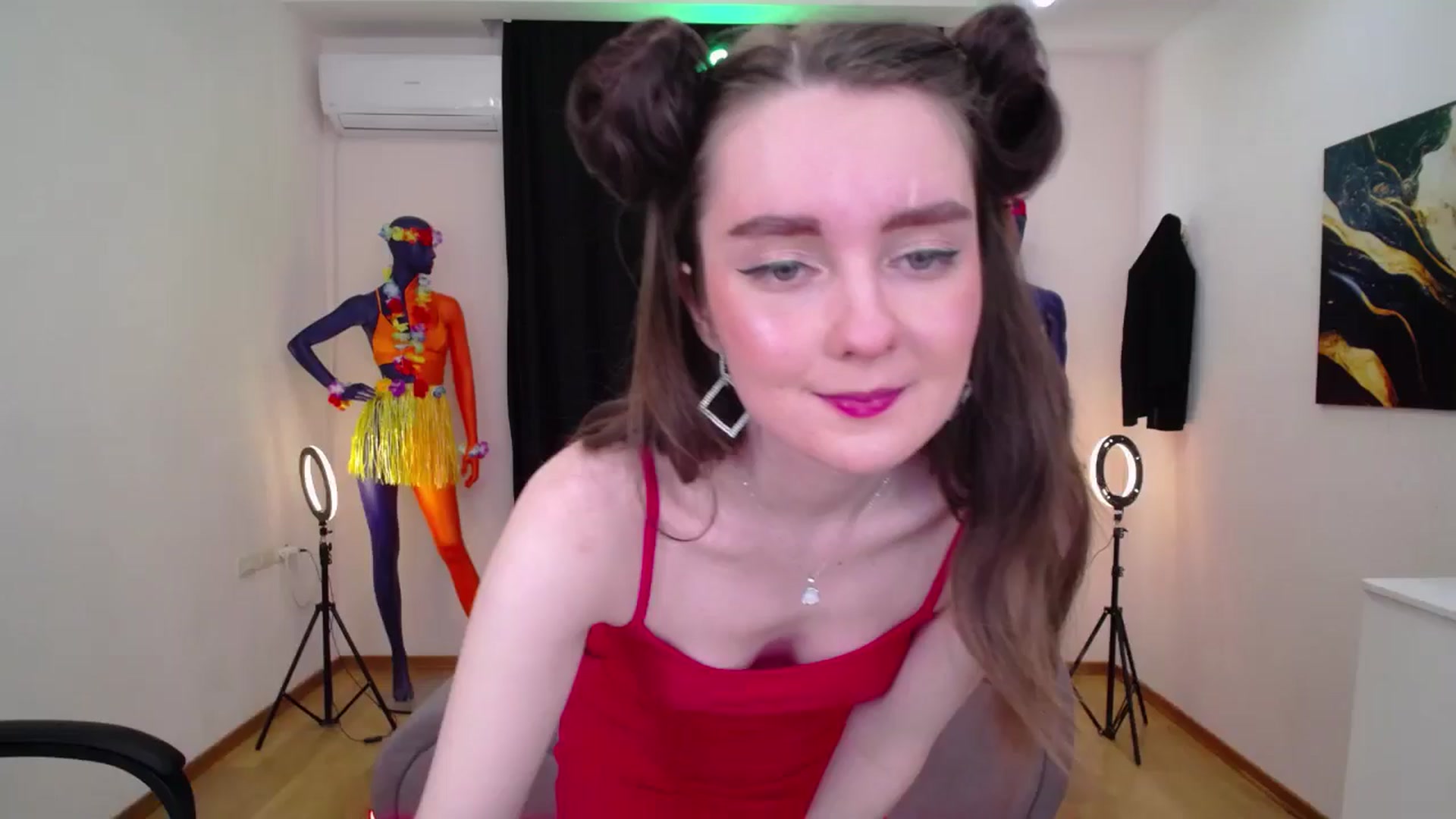 Gallery image thumbnail from Milim_Nava's myfreecams stream on, 10/04/2024, 14:12 image 2 of 20