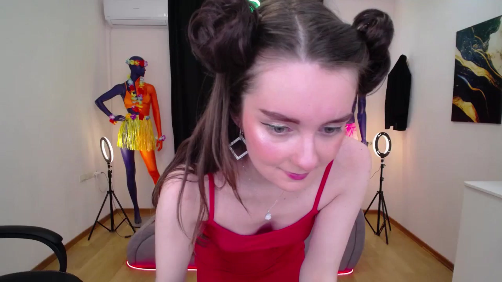 Gallery image thumbnail from Milim_Nava's myfreecams stream on, 10/04/2024, 14:12 image 10 of 20