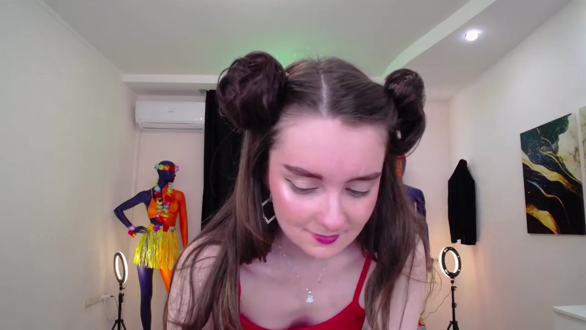 Gallery image thumbnail from Milim_Nava's myfreecams stream on, 10/04/2024, 14:12 image 8 of 20