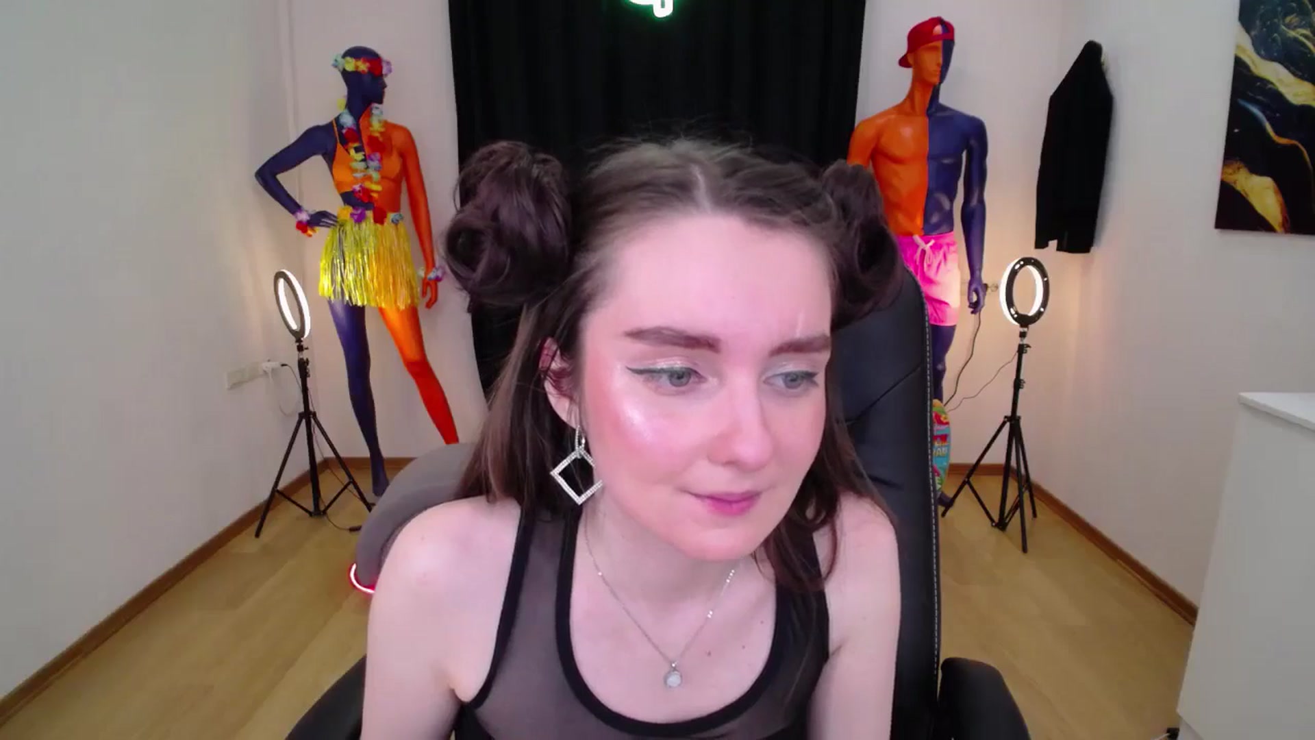 Gallery image thumbnail from Milim_Nava's myfreecams stream on, 10/04/2024, 17:26 image 12 of 20
