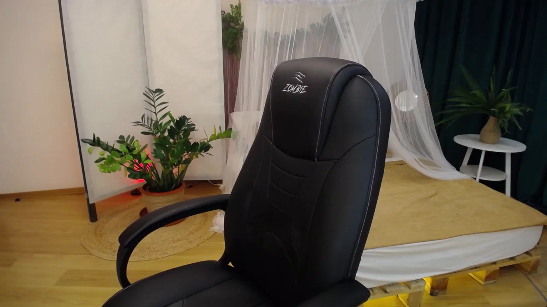 Gallery image thumbnail from Milim_Nava's myfreecams stream on, 10/05/2024, 13:32 image 18 of 20