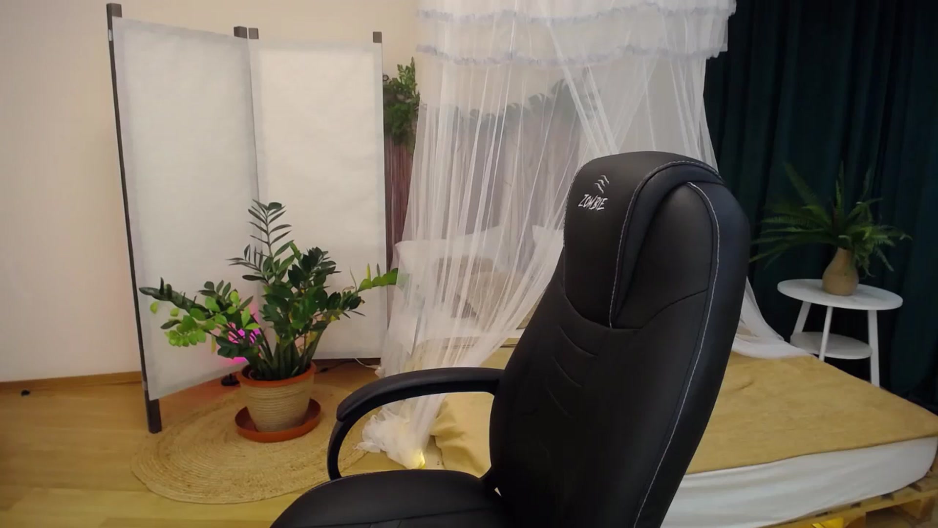 Gallery image thumbnail from Milim_Nava's myfreecams stream on, 10/05/2024, 13:32 image 20 of 20