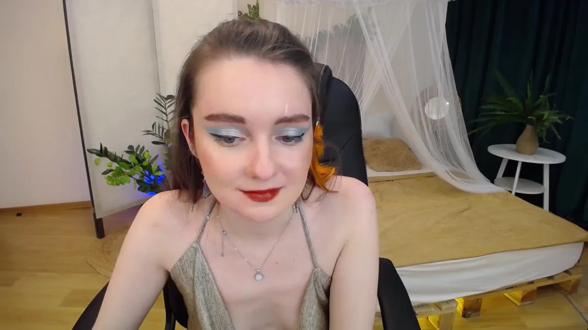 Gallery image thumbnail from Milim_Nava's myfreecams stream on, 10/05/2024, 13:32 image 13 of 20
