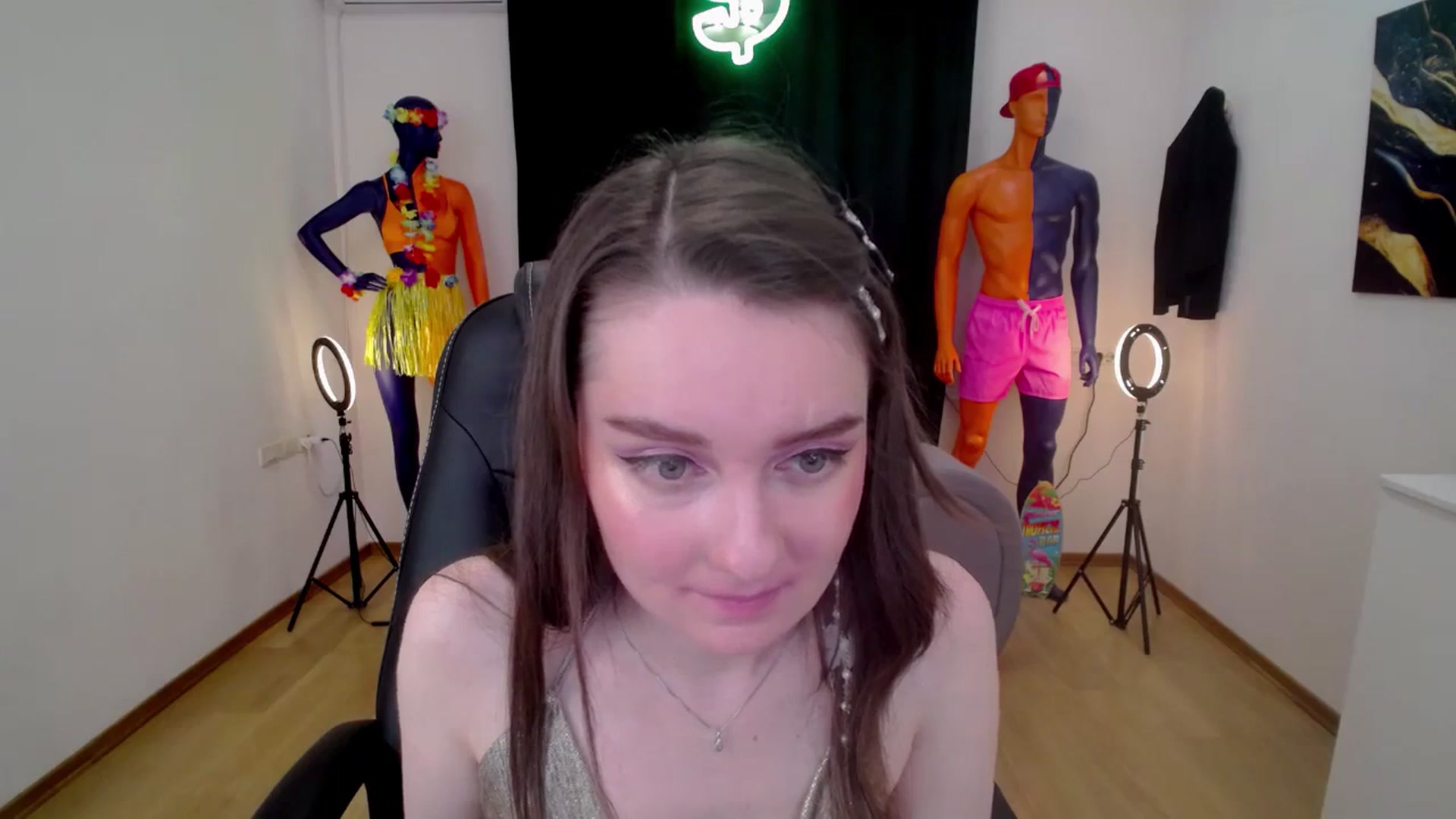 Gallery image thumbnail from Milim_Nava's myfreecams stream on, 10/08/2024, 09:04 image 14 of 20