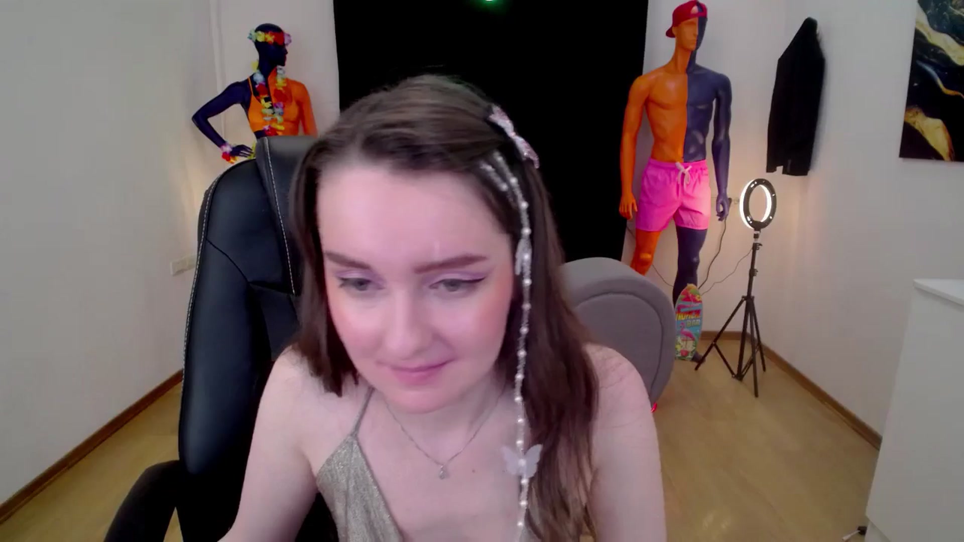 Gallery image thumbnail from Milim_Nava's myfreecams stream on, 10/08/2024, 09:04 image 9 of 20