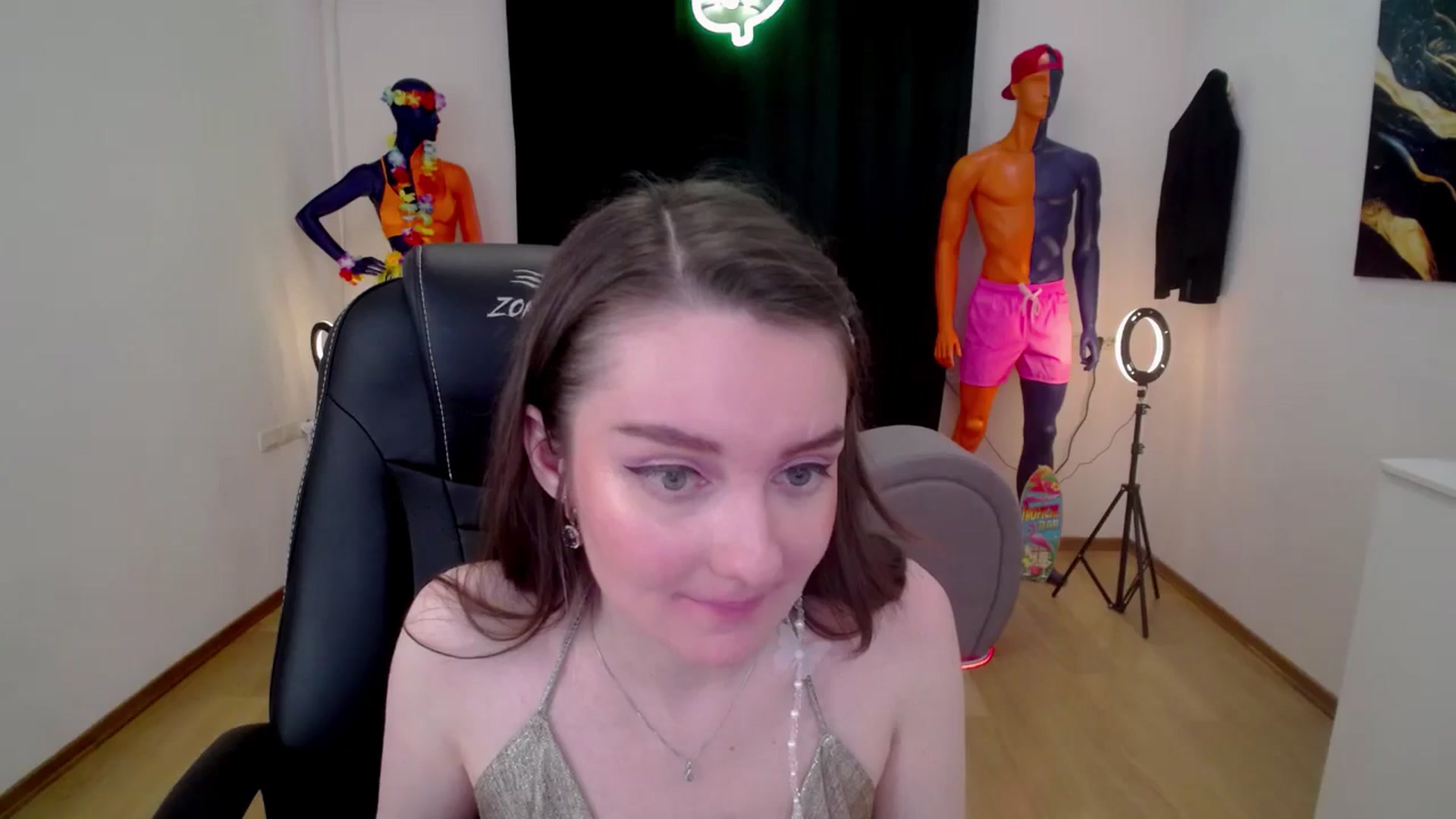 Gallery image thumbnail from Milim_Nava's myfreecams stream on, 10/08/2024, 09:04 image 20 of 20