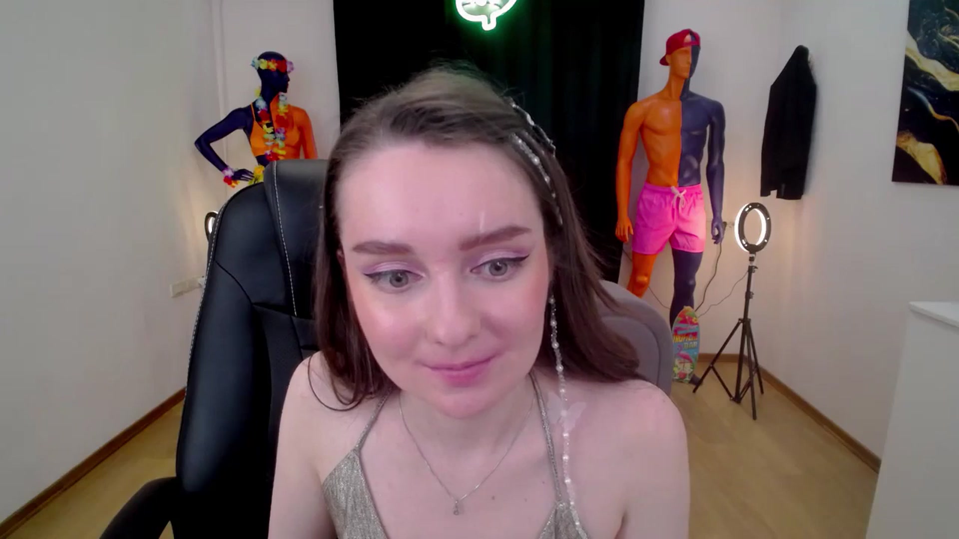 Gallery image thumbnail from Milim_Nava's myfreecams stream on, 10/08/2024, 09:04 image 19 of 20
