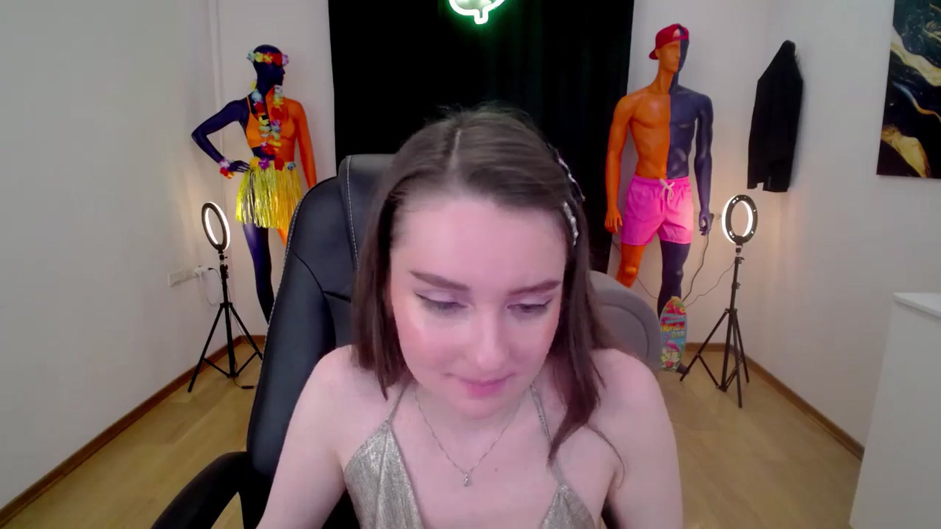 Gallery image thumbnail from Milim_Nava's myfreecams stream on, 10/08/2024, 09:52 image 11 of 20