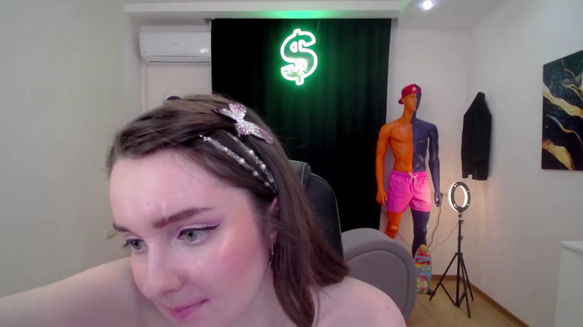 Gallery image thumbnail from Milim_Nava's myfreecams stream on, 10/08/2024, 11:35 image 7 of 20