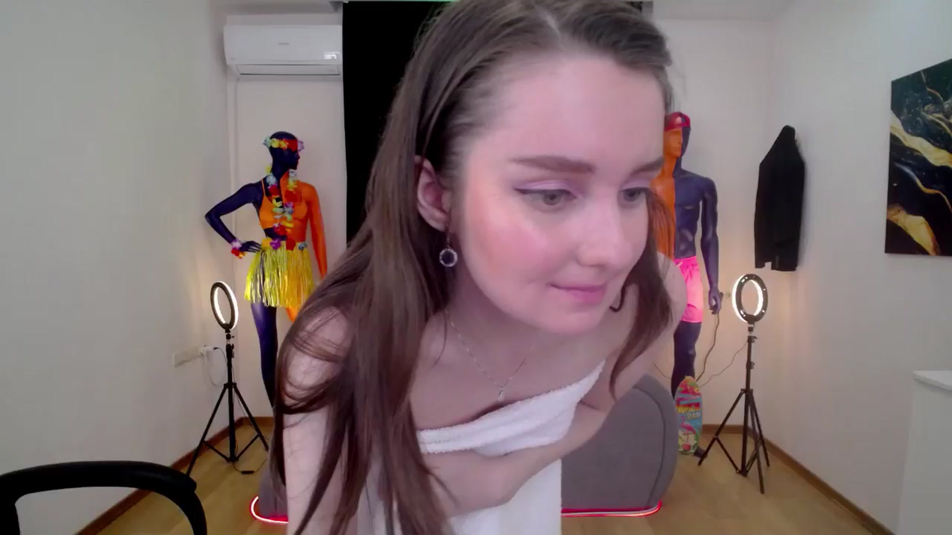 Gallery image thumbnail from Milim_Nava's myfreecams stream on, 10/08/2024, 11:35 image 1 of 20