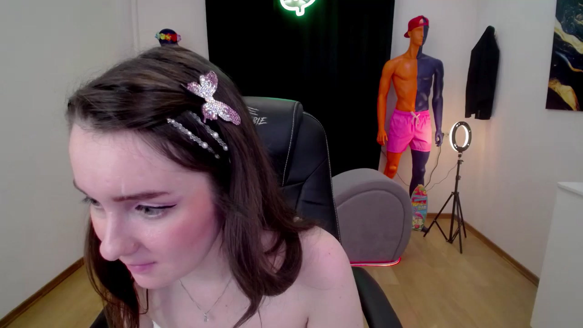 Gallery image thumbnail from Milim_Nava's myfreecams stream on, 10/08/2024, 11:35 image 11 of 20
