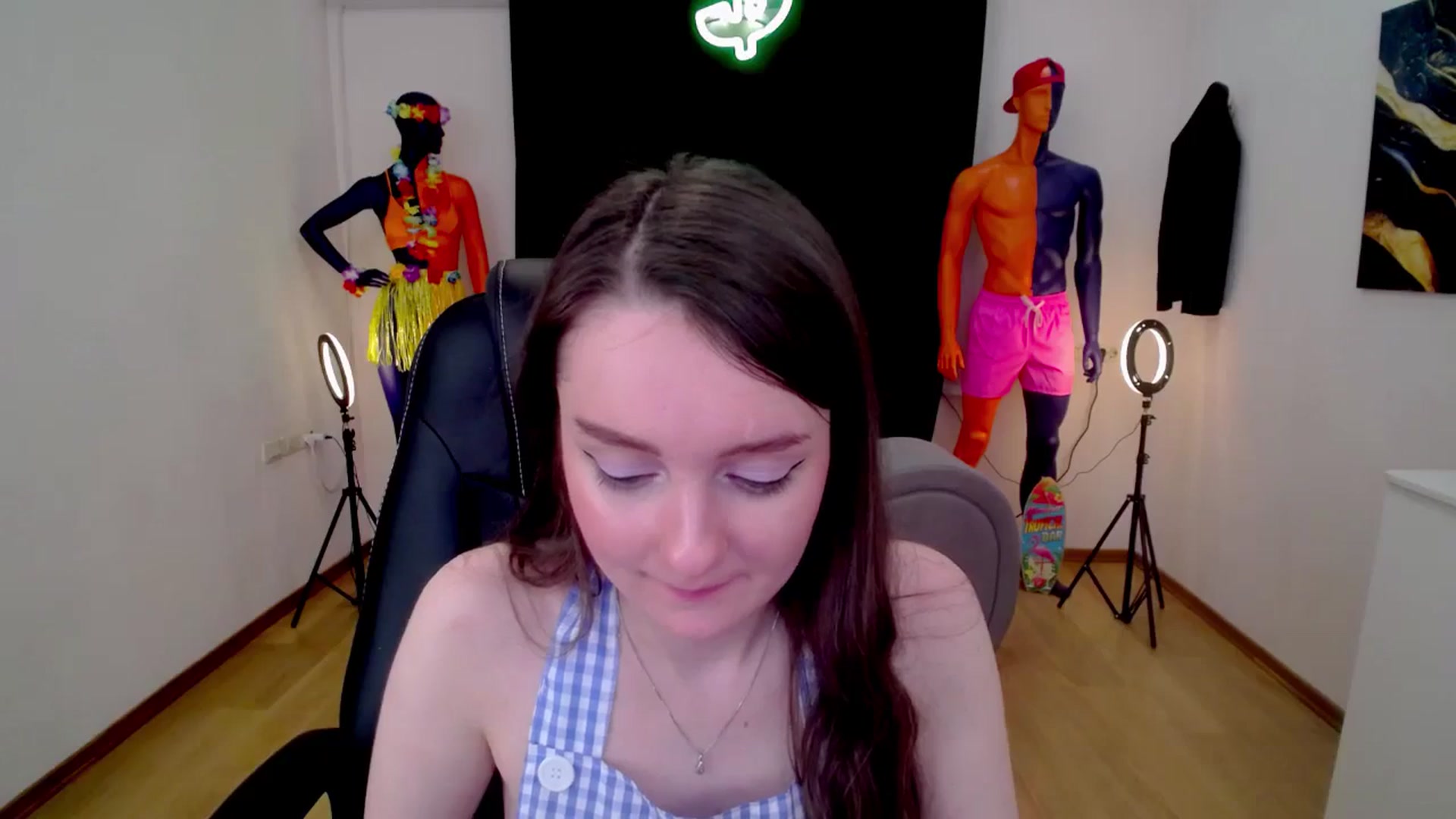 Gallery image thumbnail from Milim_Nava's myfreecams stream on, 10/09/2024, 08:19 image 4 of 20