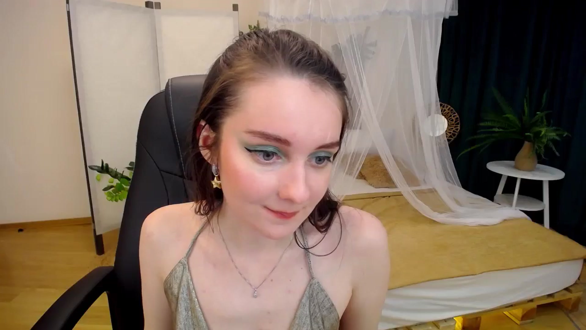 Gallery image thumbnail from Milim_Nava's myfreecams stream on, 10/11/2024, 08:01 image 8 of 20