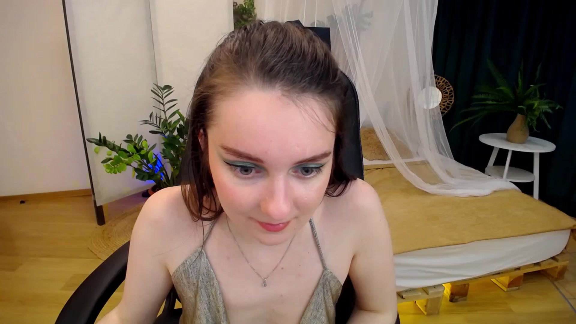 Gallery image thumbnail from Milim_Nava's myfreecams stream on, 10/11/2024, 08:01 image 18 of 20