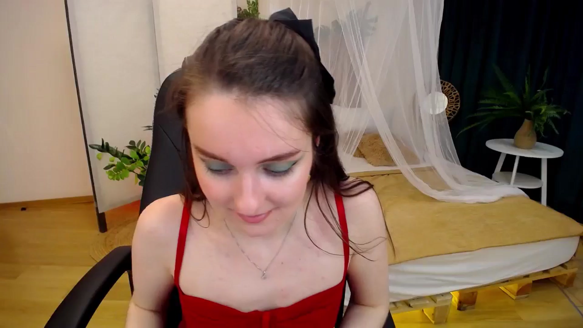 Gallery image thumbnail from Milim_Nava's myfreecams stream on, 10/11/2024, 08:34 image 7 of 20