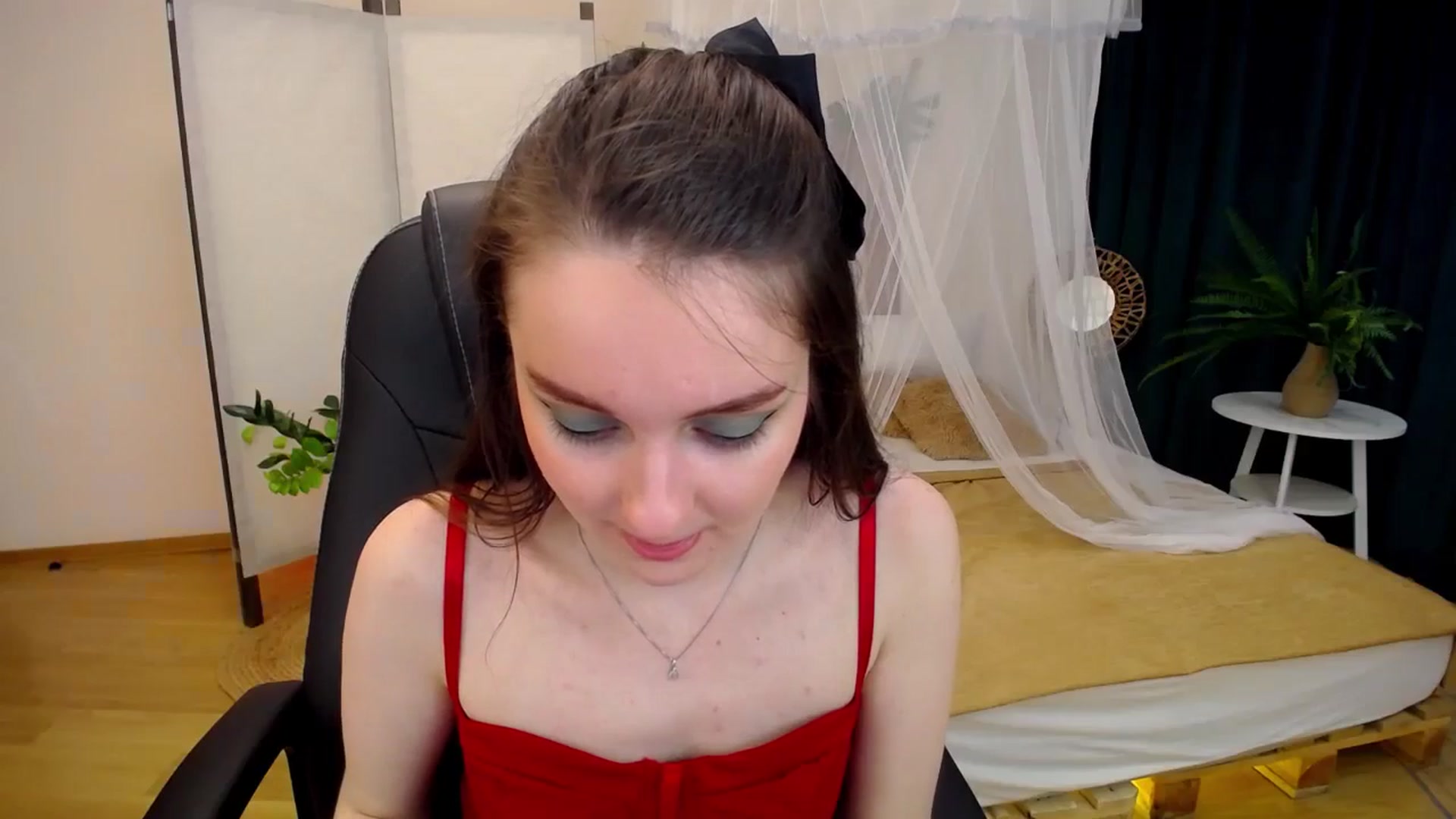 Gallery image thumbnail from Milim_Nava's myfreecams stream on, 10/11/2024, 08:34 image 17 of 20