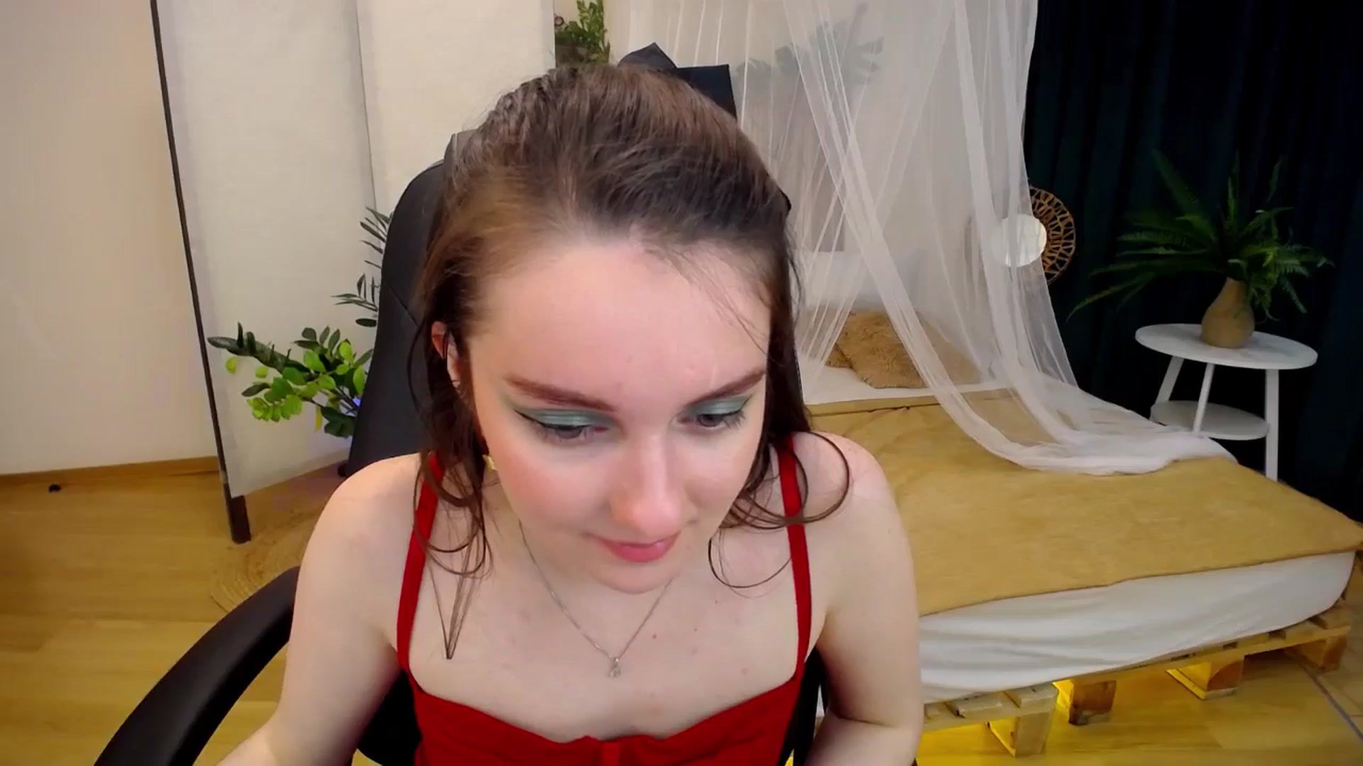 Gallery image thumbnail from Milim_Nava's myfreecams stream on, 10/11/2024, 08:34 image 5 of 20