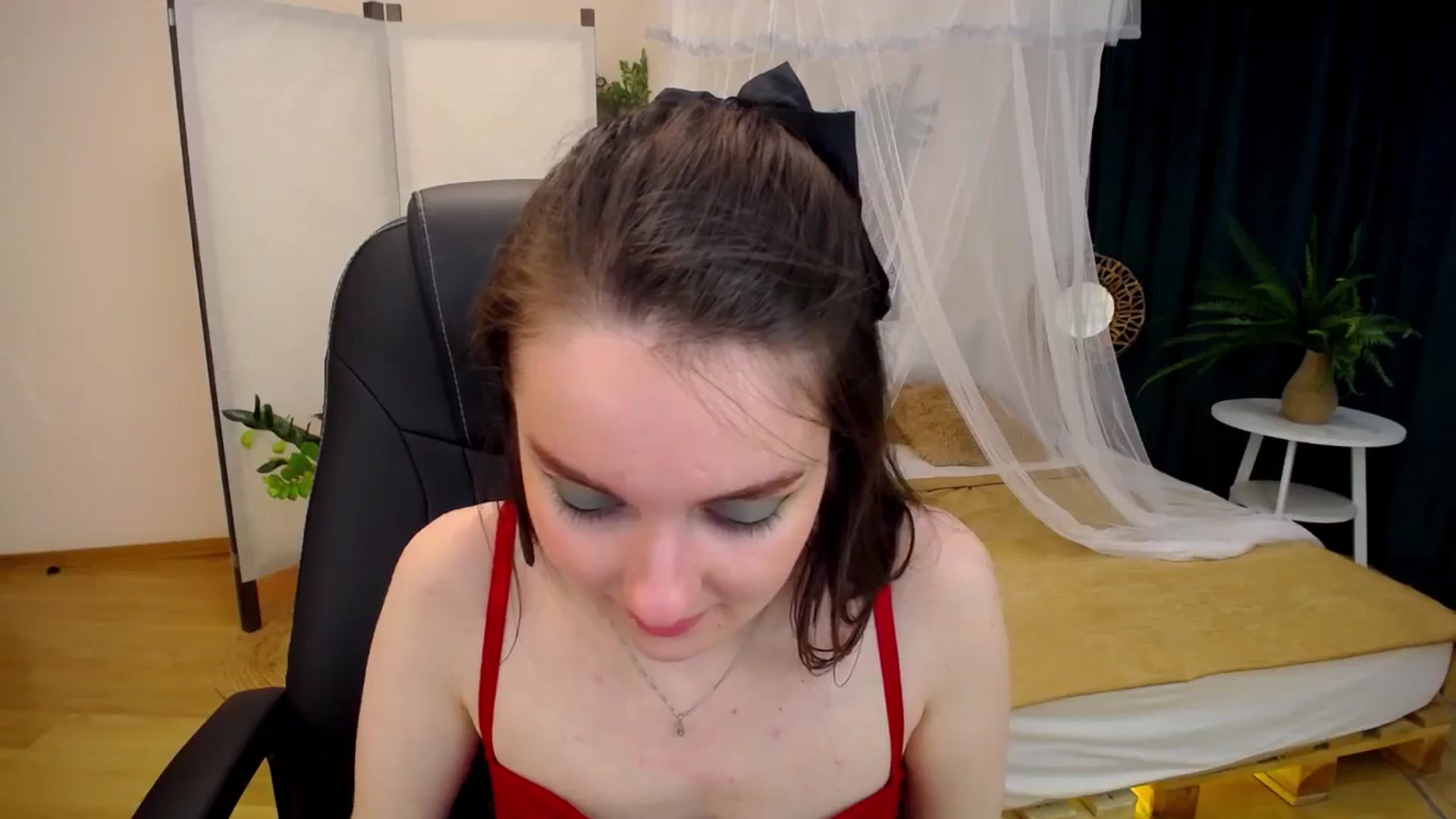 Gallery image thumbnail from Milim_Nava's myfreecams stream on, 10/11/2024, 09:18 image 12 of 20
