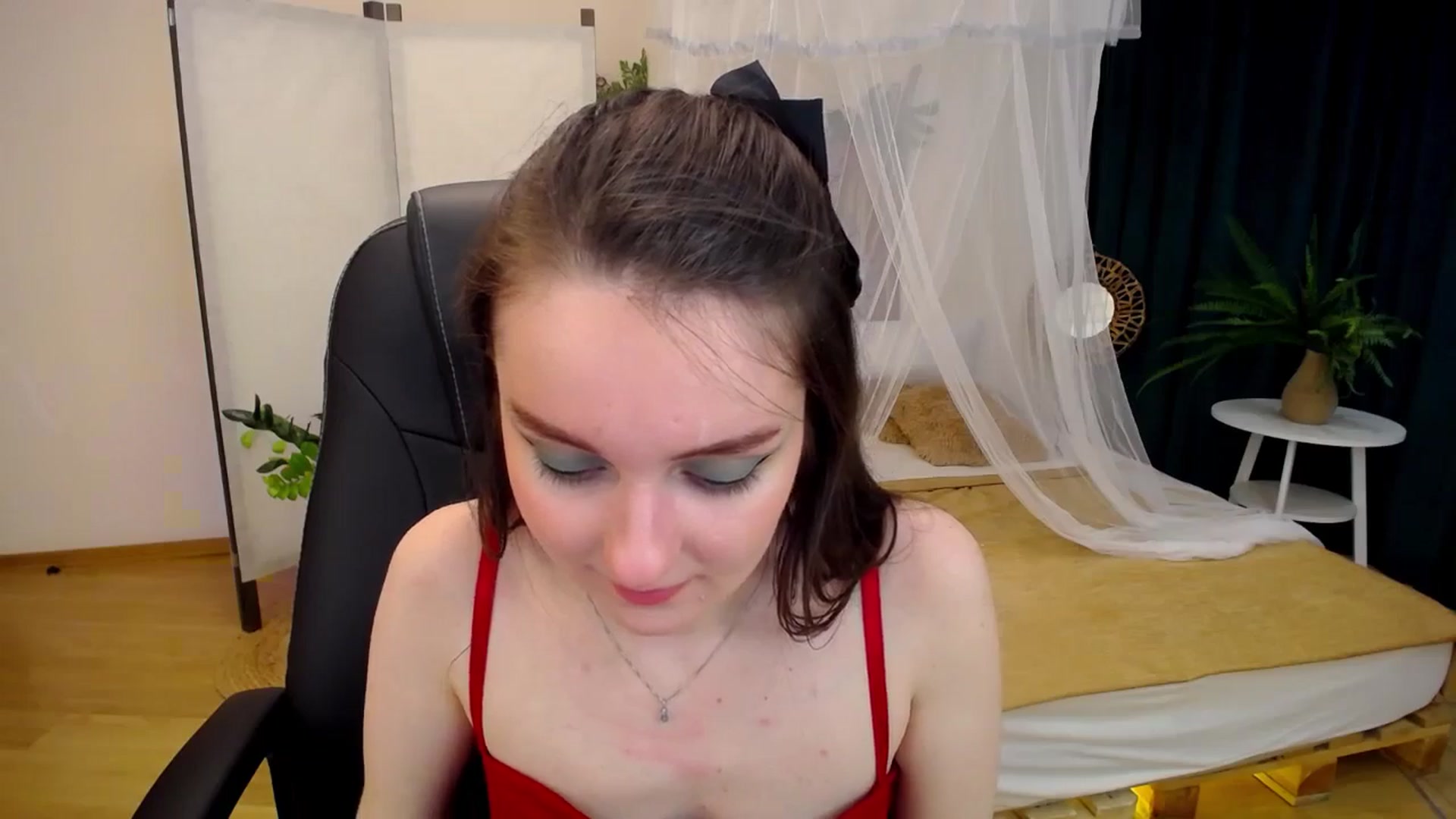 Gallery image thumbnail from Milim_Nava's myfreecams stream on, 10/11/2024, 09:18 image 11 of 20