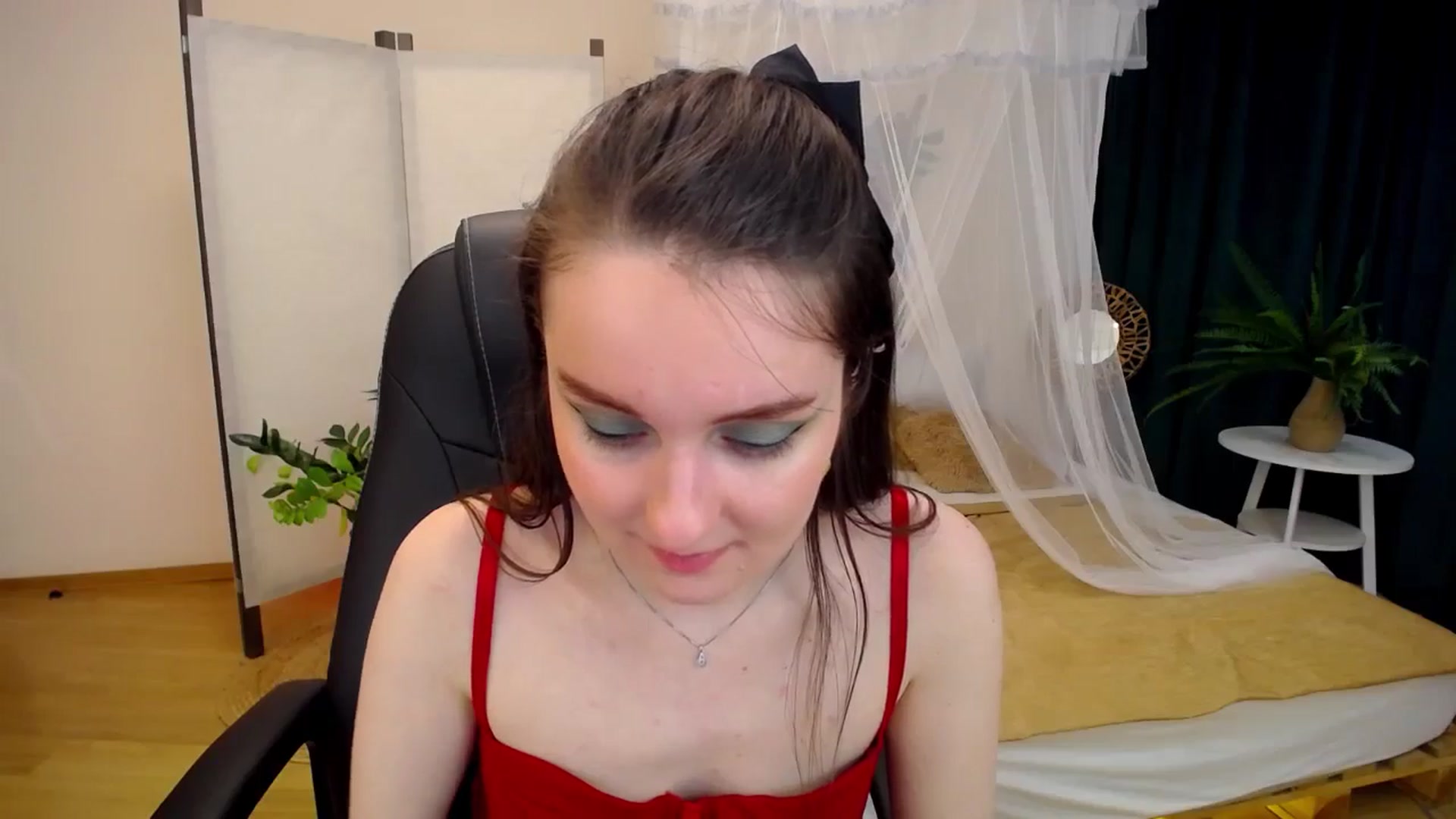 Gallery image thumbnail from Milim_Nava's myfreecams stream on, 10/11/2024, 09:48 image 4 of 20