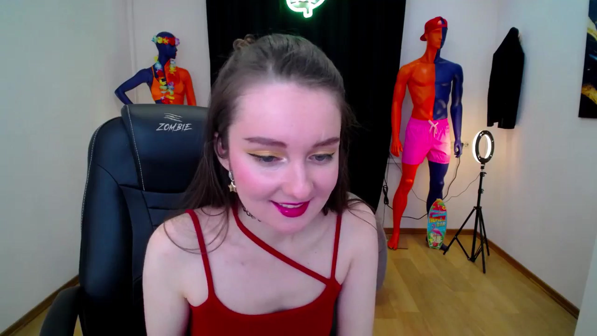 Gallery image thumbnail from Milim_Nava's myfreecams stream on, 10/13/2024, 10:37 image 18 of 20