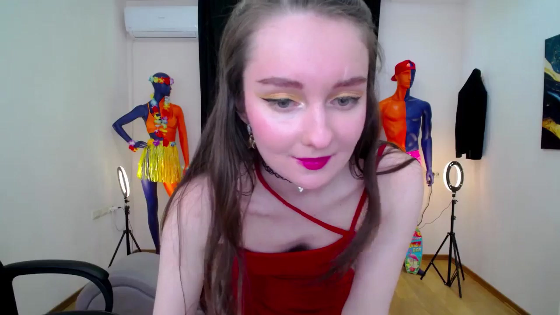 Gallery image thumbnail from Milim_Nava's myfreecams stream on, 10/13/2024, 12:00 image 13 of 20