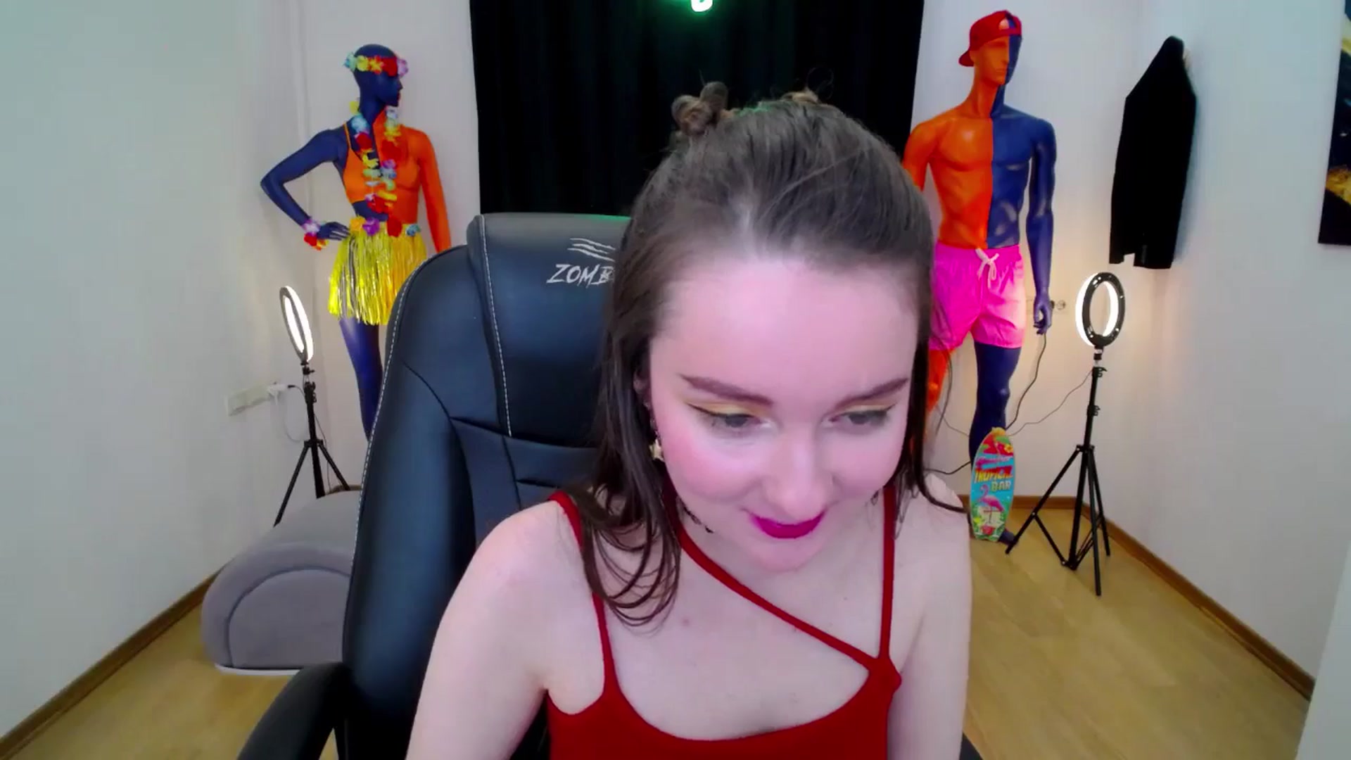 Gallery image thumbnail from Milim_Nava's myfreecams stream on, 10/13/2024, 12:00 image 18 of 20