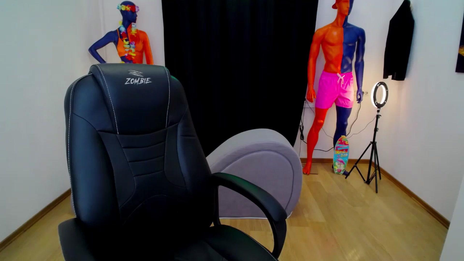 Gallery image thumbnail from Milim_Nava's myfreecams stream on, 10/13/2024, 13:11 image 19 of 20