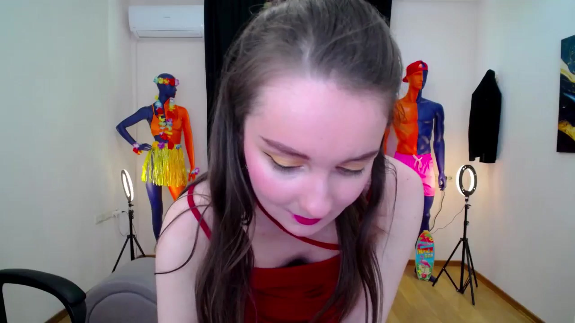 Gallery image thumbnail from Milim_Nava's myfreecams stream on, 10/13/2024, 13:11 image 13 of 20