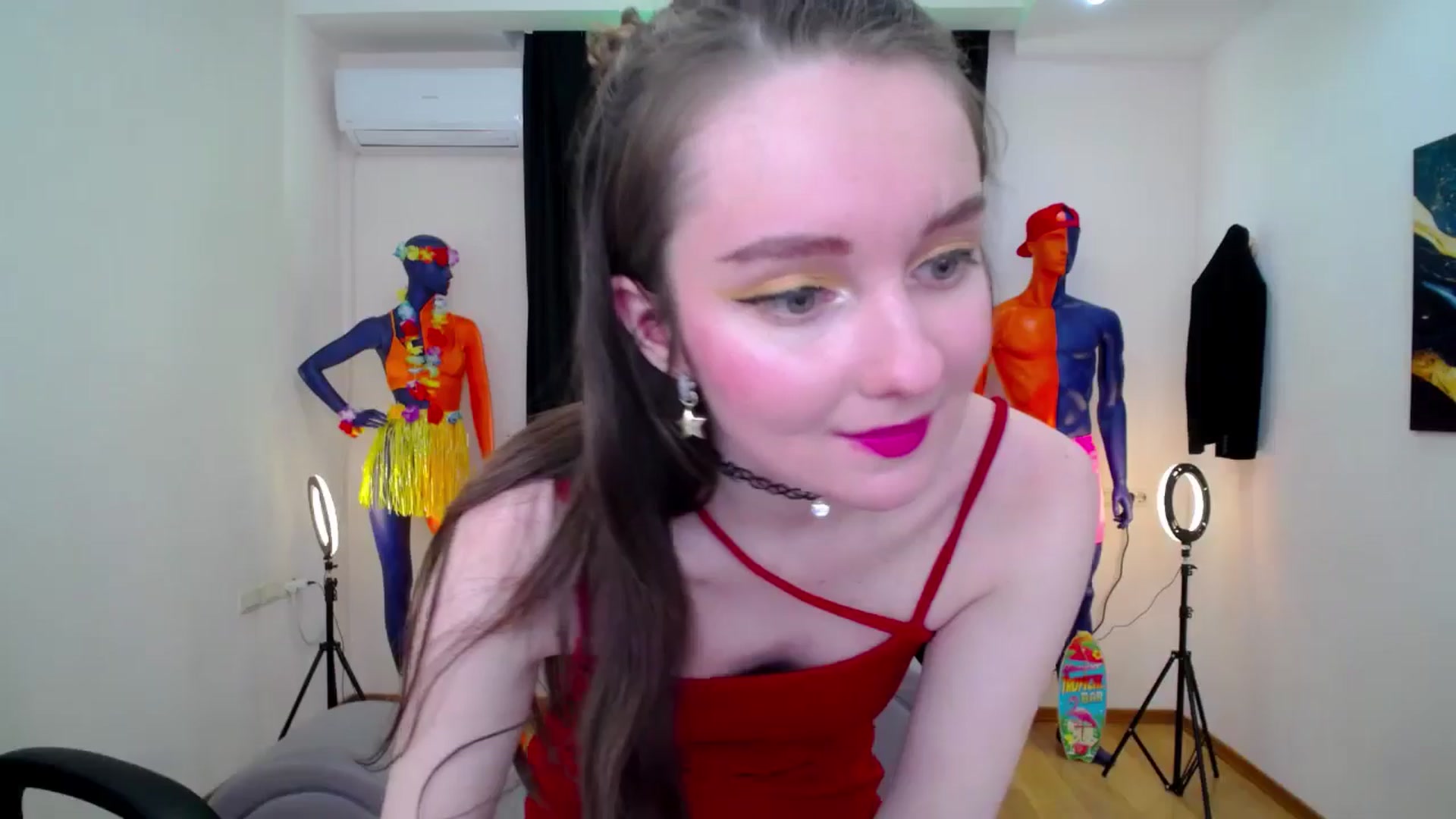 Gallery image thumbnail from Milim_Nava's myfreecams stream on, 10/13/2024, 13:11 image 8 of 20