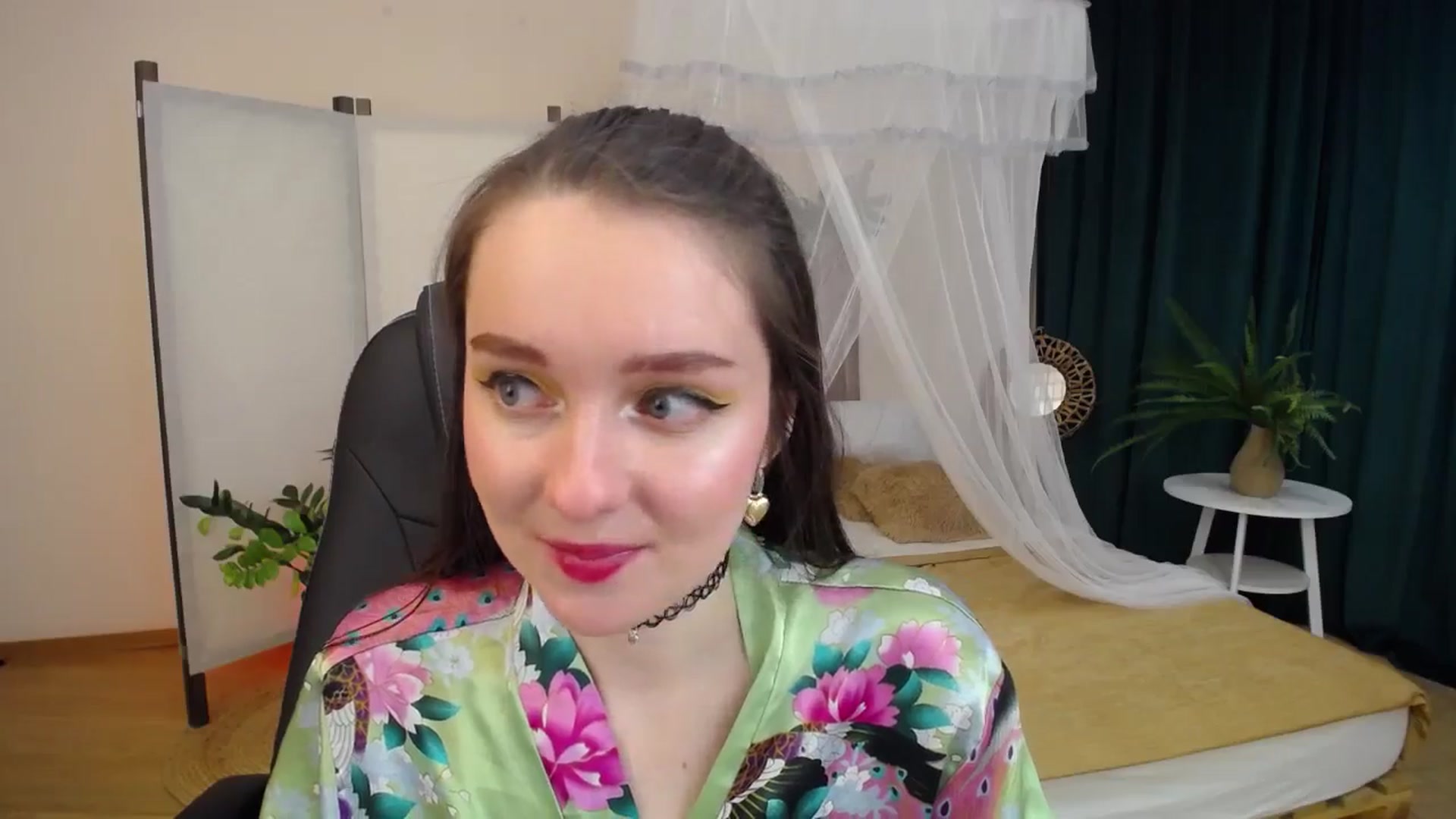 Gallery image thumbnail from Milim_Nava's myfreecams stream on, 10/13/2024, 14:31 image 5 of 20