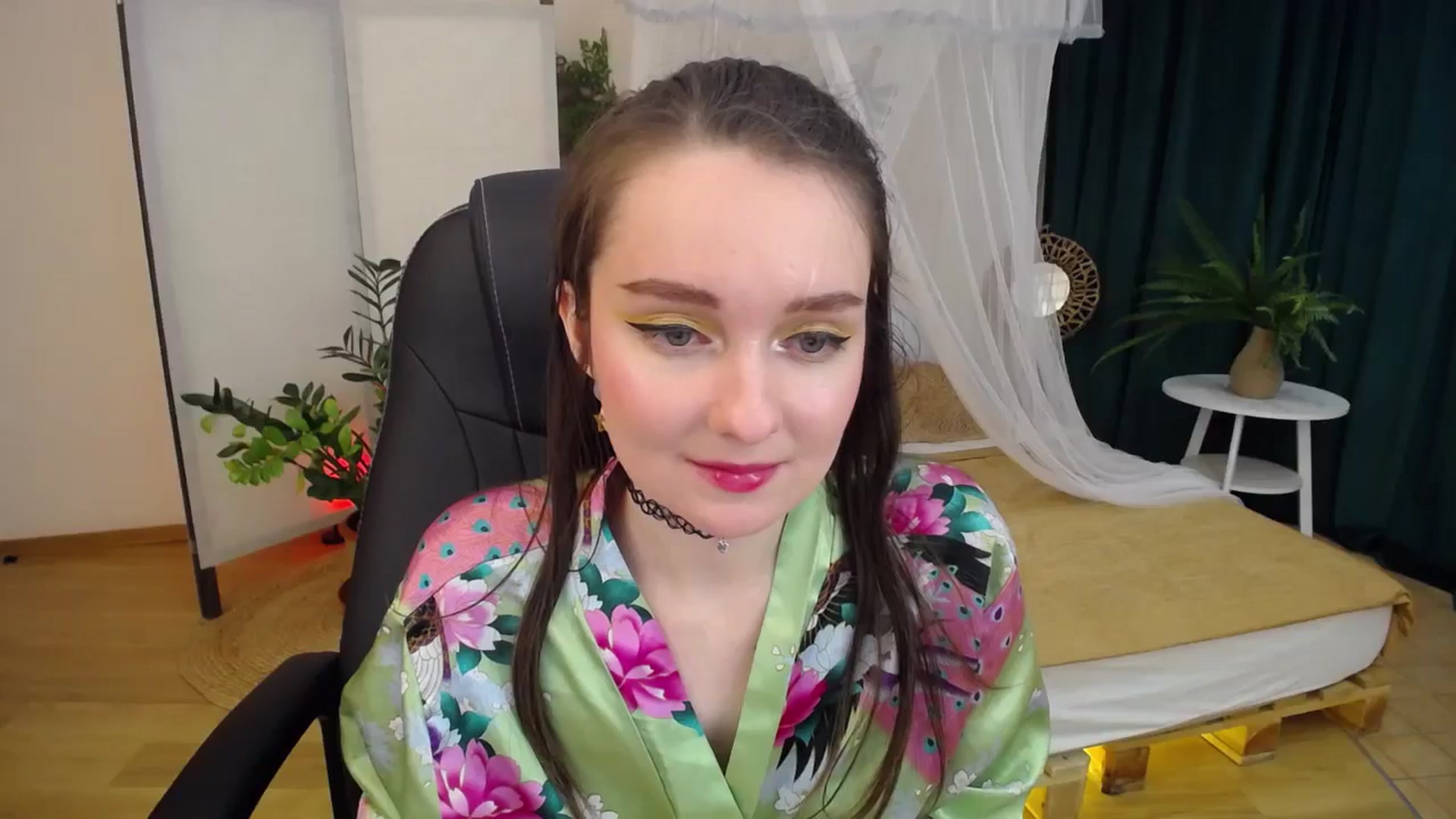 Gallery image thumbnail from Milim_Nava's myfreecams stream on, 10/13/2024, 14:31 image 17 of 20