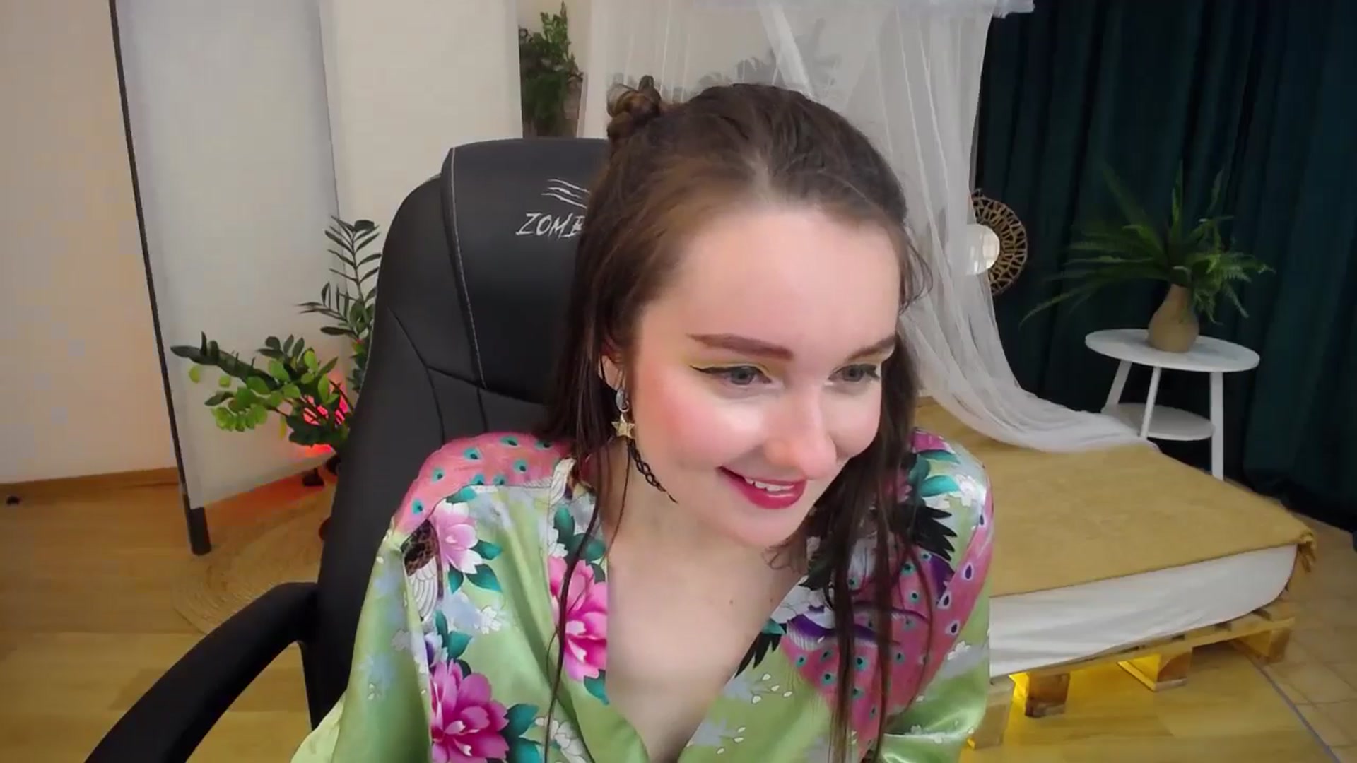 Gallery image thumbnail from Milim_Nava's myfreecams stream on, 10/13/2024, 15:05 image 2 of 20