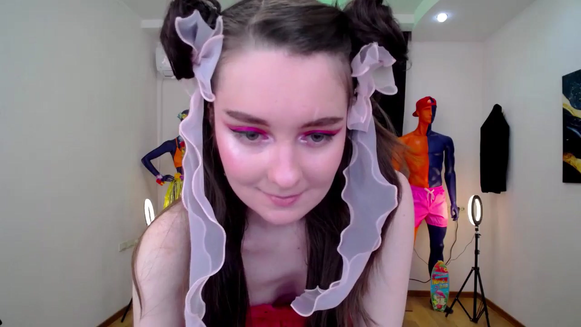 Gallery image thumbnail from Milim_Nava's myfreecams stream on, 10/16/2024, 18:49 image 17 of 20