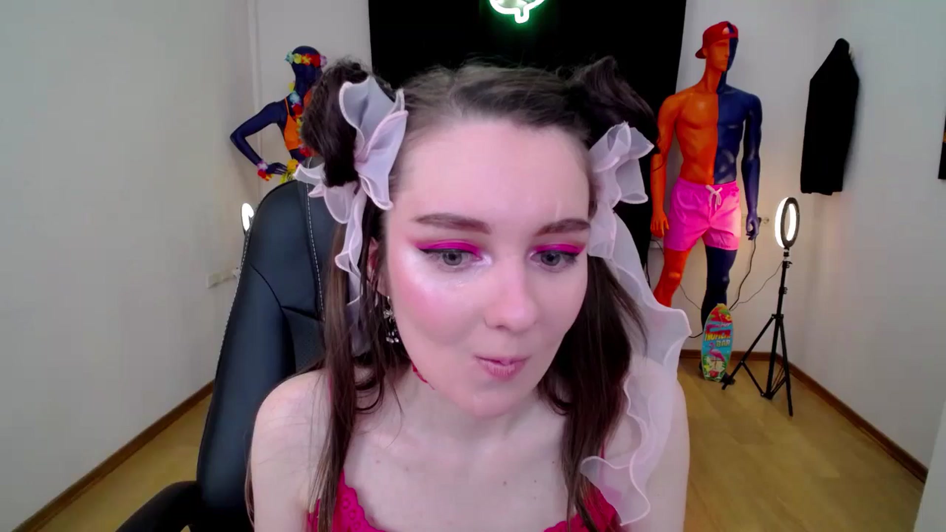 Gallery image thumbnail from Milim_Nava's myfreecams stream on, 10/16/2024, 19:21 image 1 of 20