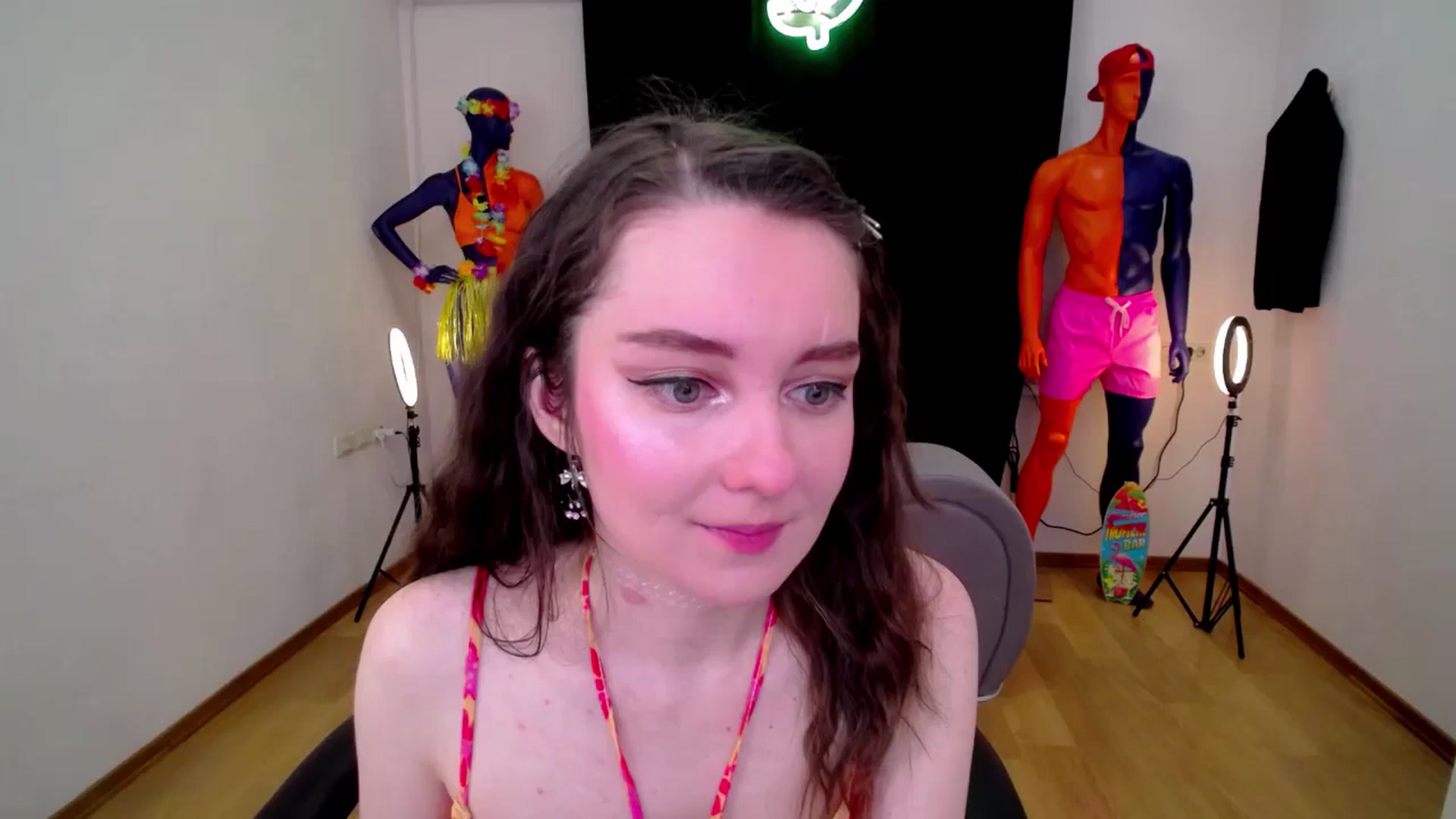 Gallery image thumbnail from Milim_Nava's myfreecams stream on, 10/18/2024, 12:50 image 19 of 20