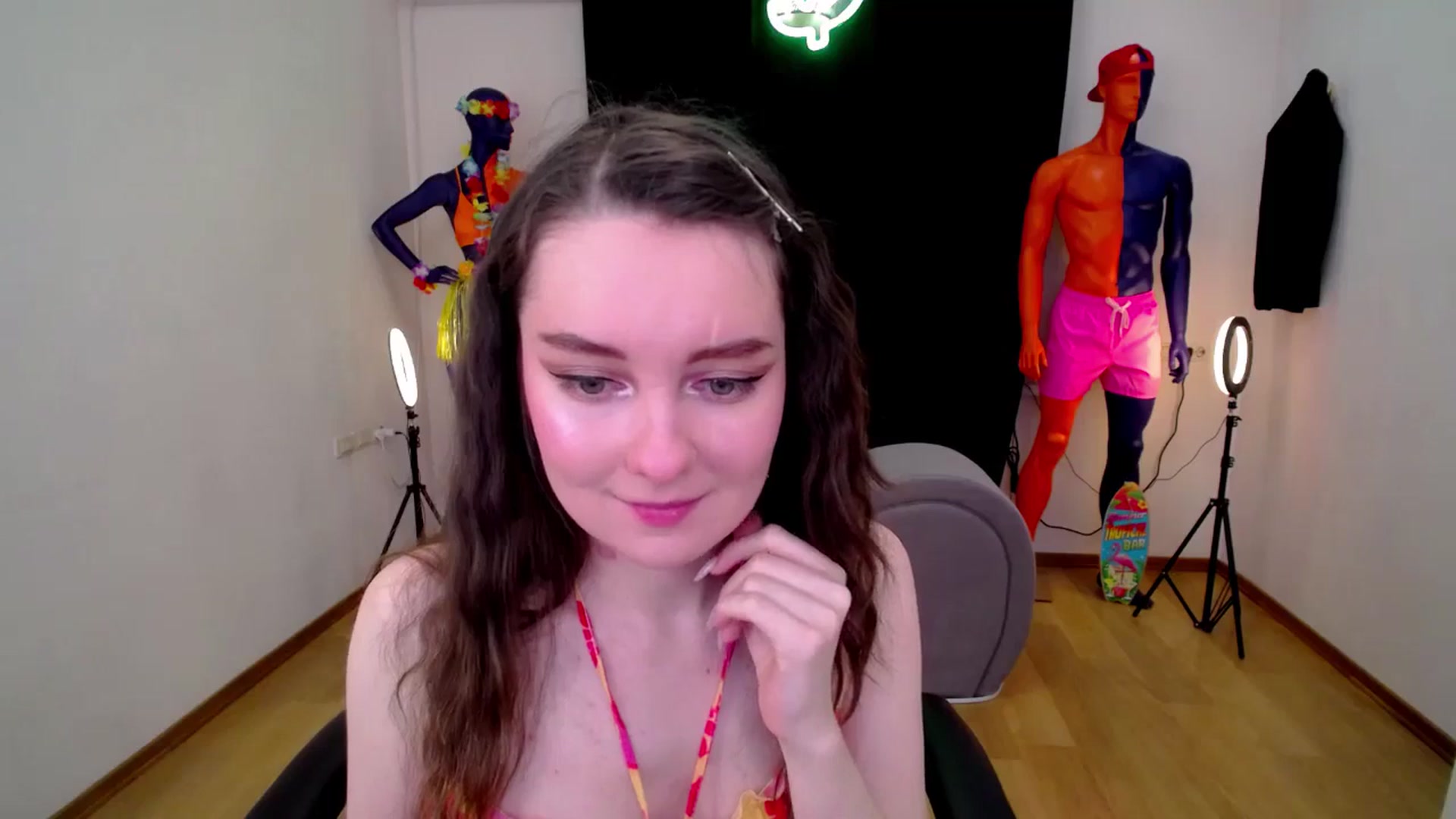 Gallery image thumbnail from Milim_Nava's myfreecams stream on, 10/18/2024, 12:50 image 15 of 20