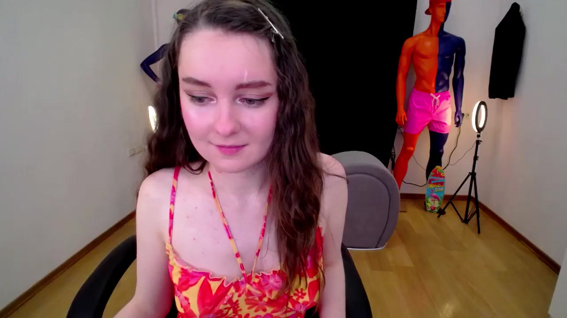 Gallery image thumbnail from Milim_Nava's myfreecams stream on, 10/18/2024, 13:21 image 12 of 20