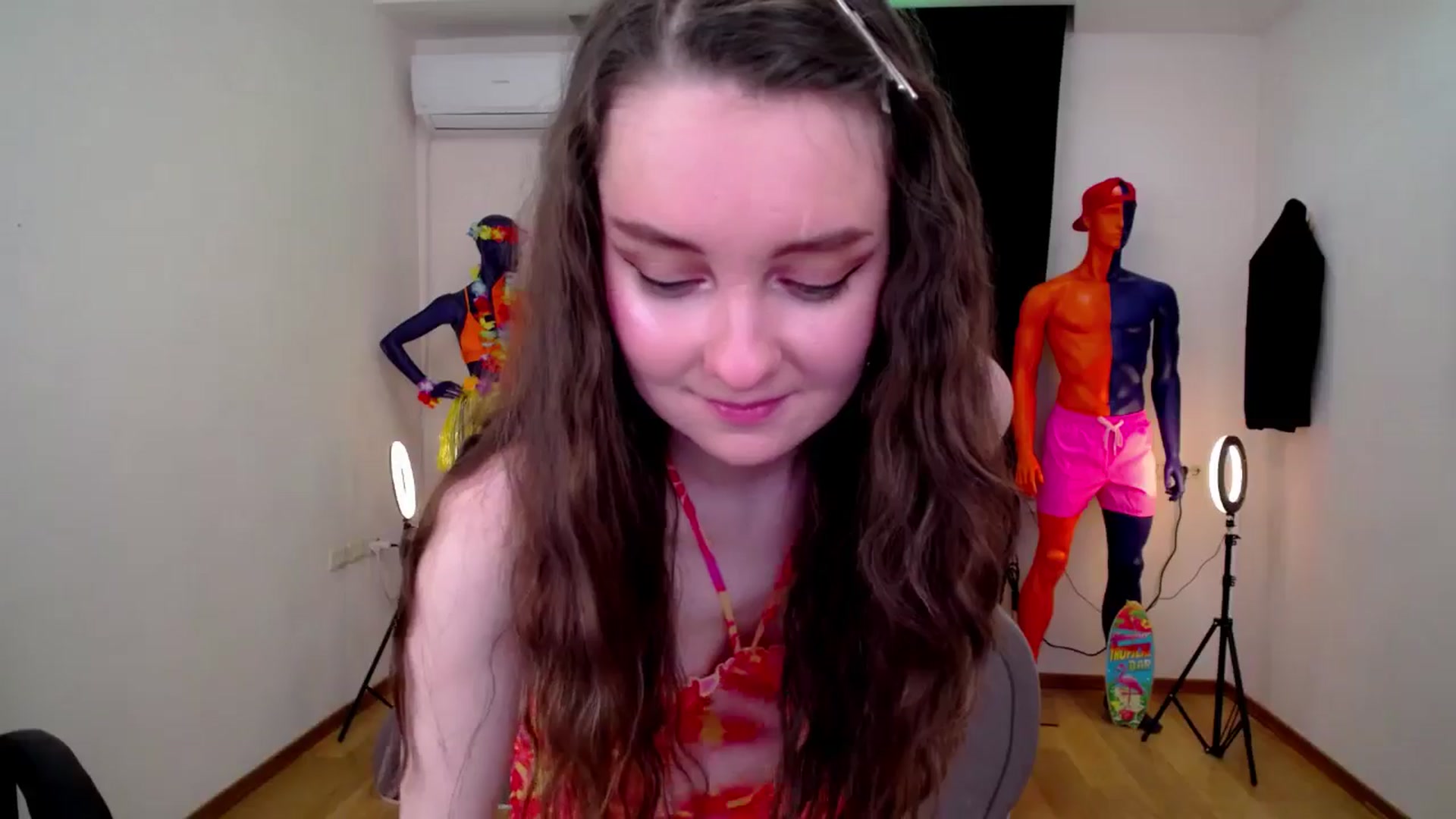 Gallery image thumbnail from Milim_Nava's myfreecams stream on, 10/18/2024, 13:57 image 7 of 20