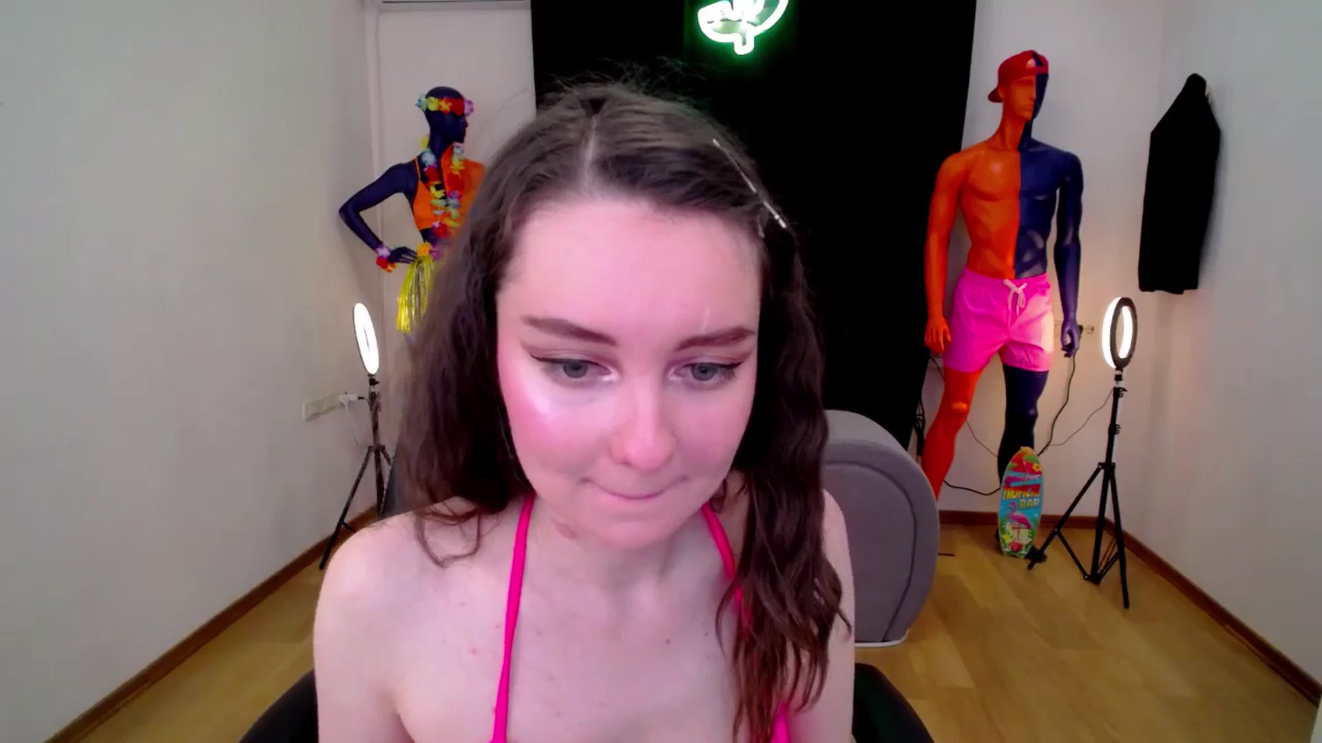 Gallery image thumbnail from Milim_Nava's myfreecams stream on, 10/18/2024, 14:28 image 12 of 20