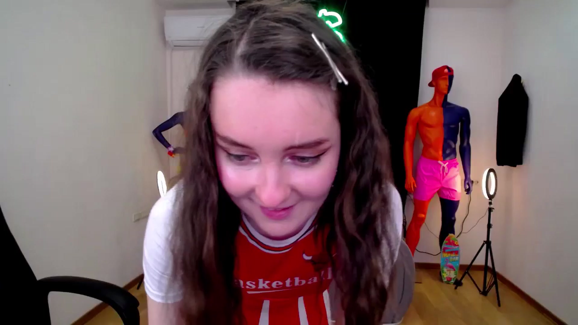 Gallery image thumbnail from Milim_Nava's myfreecams stream on, 10/18/2024, 16:07 image 9 of 20