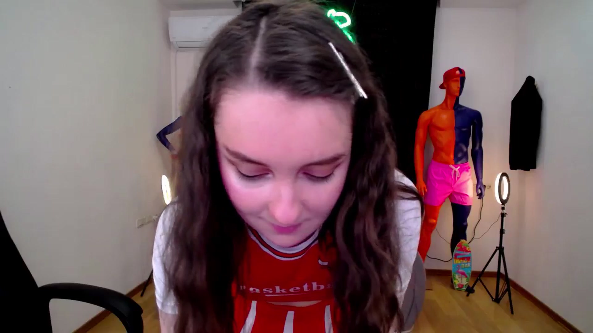 Gallery image thumbnail from Milim_Nava's myfreecams stream on, 10/18/2024, 16:07 image 11 of 20