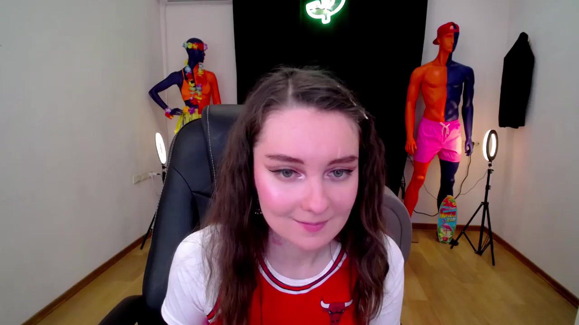 Gallery image thumbnail from Milim_Nava's myfreecams stream on, 10/18/2024, 17:55 image 9 of 20