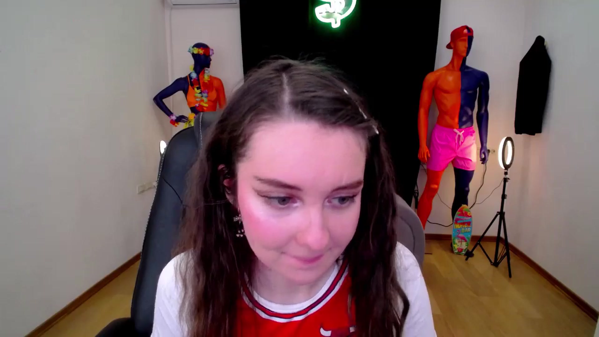 Gallery image thumbnail from Milim_Nava's myfreecams stream on, 10/18/2024, 17:55 image 3 of 20