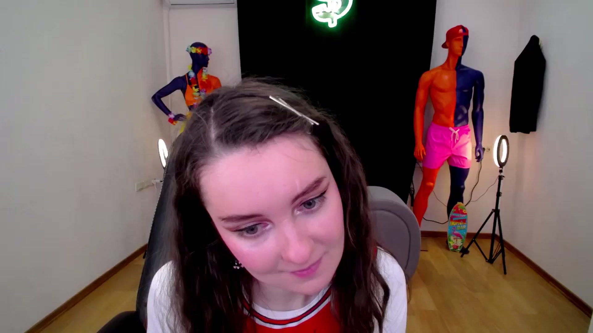Gallery image thumbnail from Milim_Nava's myfreecams stream on, 10/18/2024, 17:55 image 5 of 20