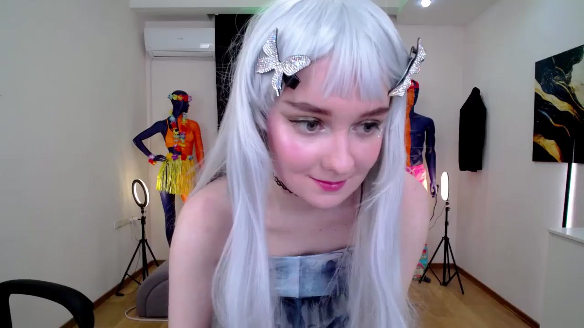Gallery image thumbnail from Milim_Nava's myfreecams stream on, 10/24/2024, 10:57 image 4 of 20