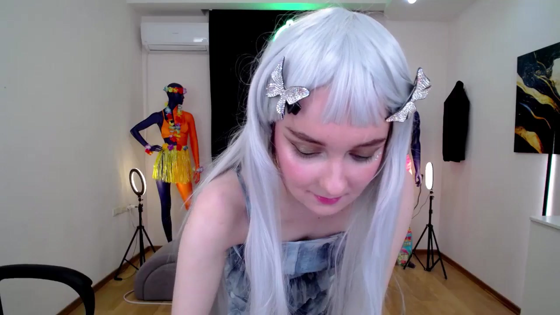 Gallery image thumbnail from Milim_Nava's myfreecams stream on, 10/24/2024, 12:07 image 7 of 20